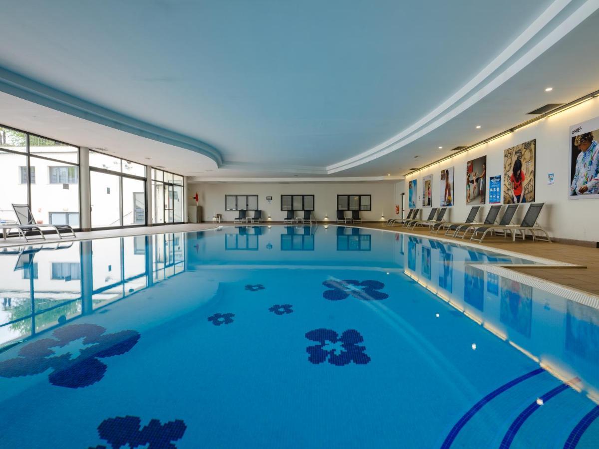 Golf Residenza Aparthotel Peschiera del Garda Exterior photo